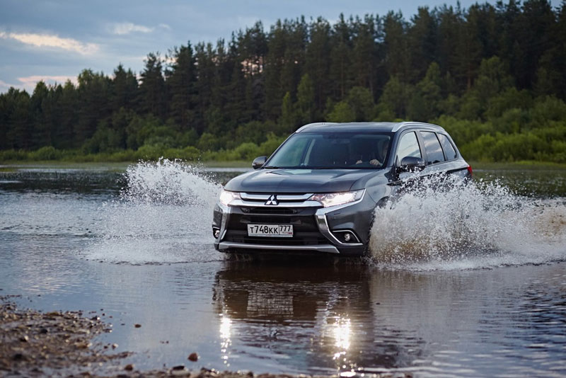 لنت ترمز میتسوبیشی اوتلندر