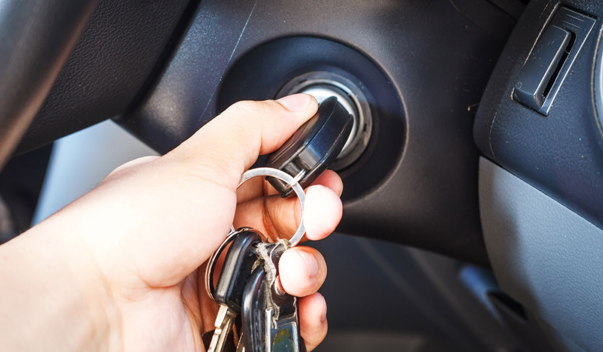 تعمیر و تعویض سوئیچ انواع خودروها| تعمیر ریموت ماشین