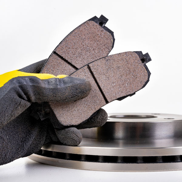 تشخیص زمان تعویض لنت ترمز 