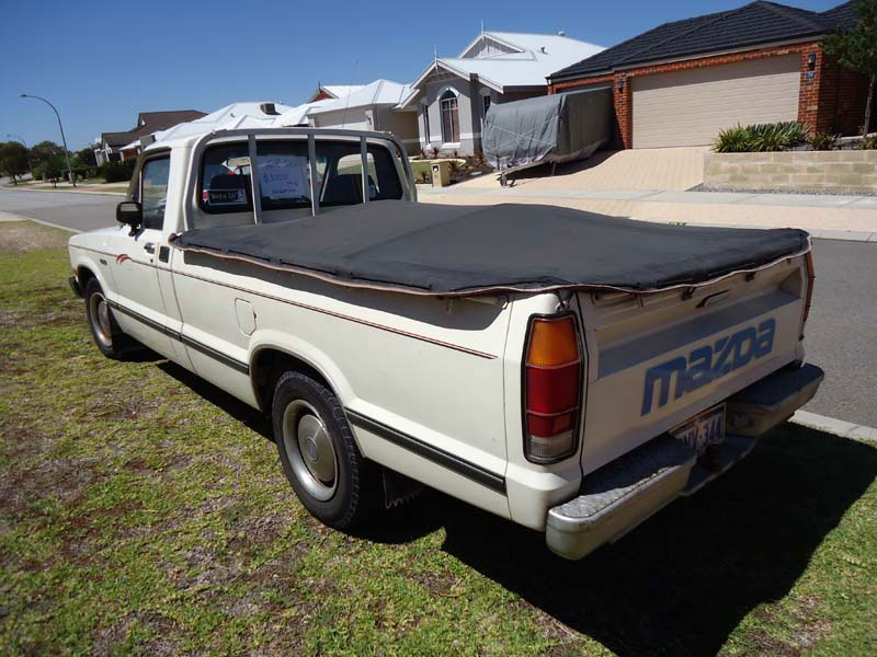 قطعات یدکی اورجینال وانت مزدا